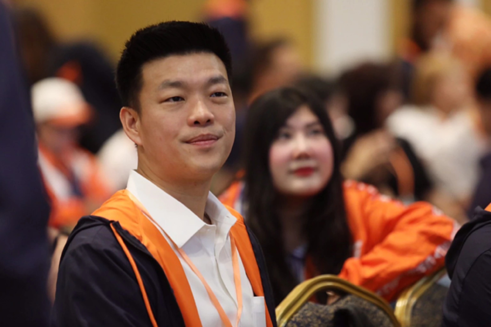 'ณัฐพงษ์' ปลุกพรรคส้ม สู่เลือกตั้ง ย้อนไทม์ไลน์ 'อนาคตใหม่-ก้าวไกล -ประชาชน