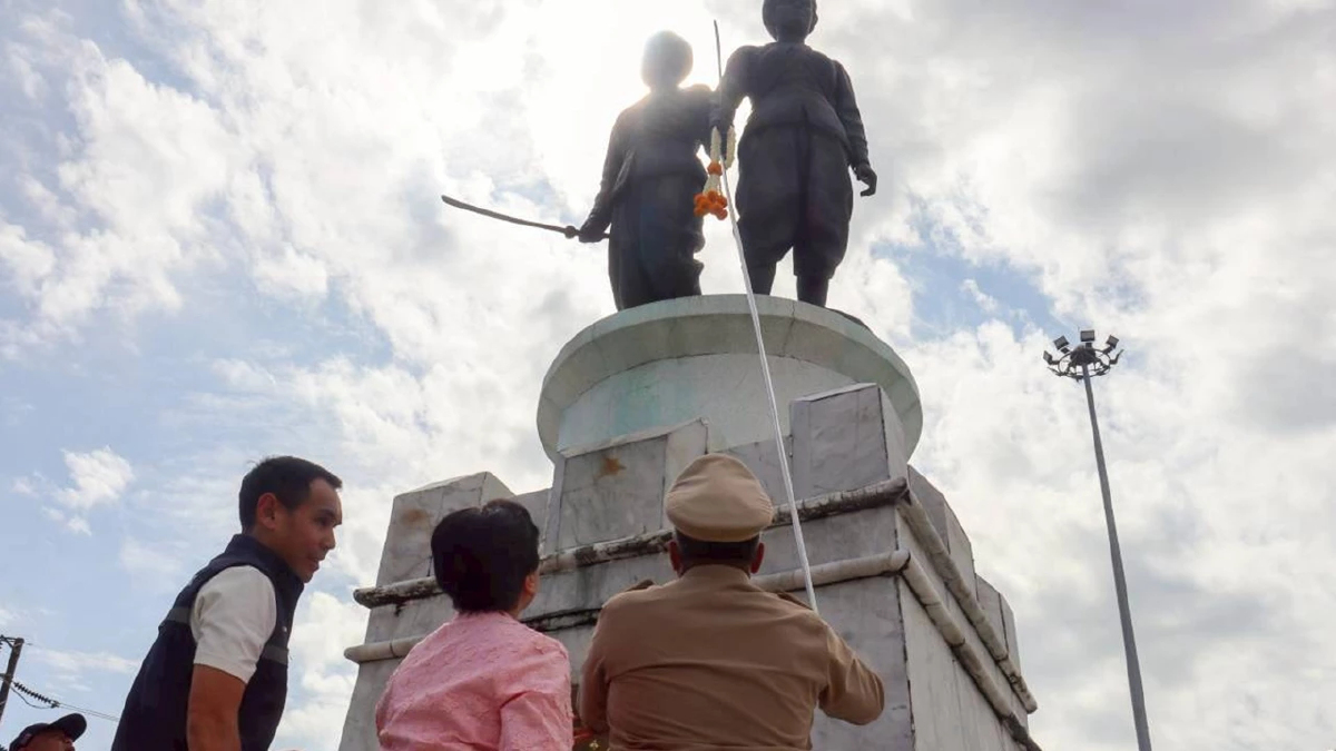 สักการะ ท้าวเทพกระษัตรี-ท้าวศรีสุนทร รำลึกความรักชาติ