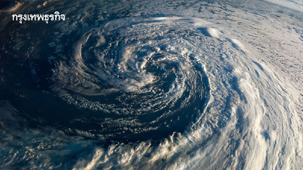 เปิดเส้นทางพายุไต้ฝุ่น 'มัตโม' กระทบไทย 6-7 ต.ค. ฝนตกหนัก 3 ภาคหลัก