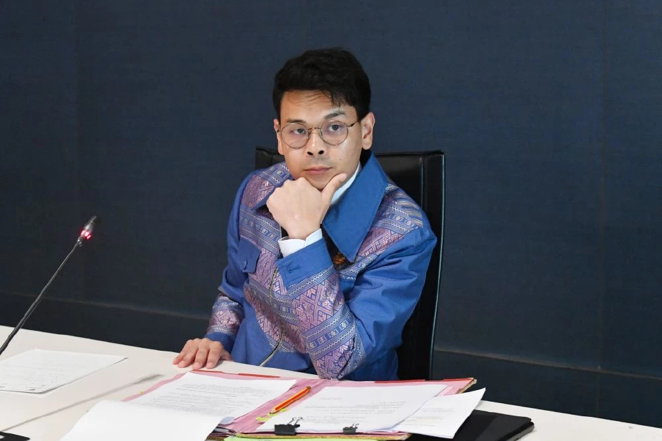 'ไชยชนก' ลาออก กมธ.MOU ของสภา ตั้ง 'ปานเทพ' ทำหน้าที่แทน
