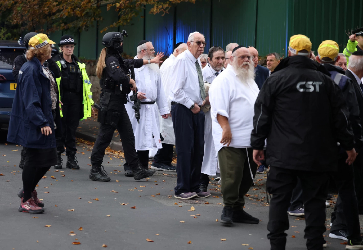 เผยตัวชายอังกฤษเชื้อสายซีเรียโจมตีโบสถ์ยิวแมนเชสเตอร์