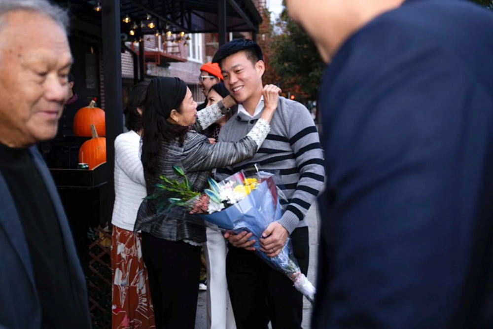 'เท้ง' ไปนิวยอร์กขอบคุณทุกเสียงหนุน เผยเหตุต้องร่าง รธน.ใหม่