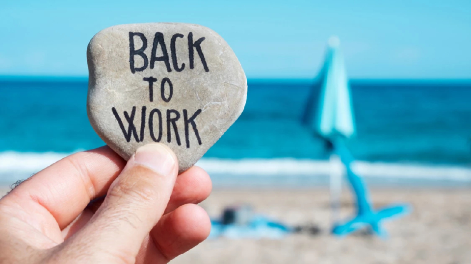 เผยอินไซต์ คนไทยทำงานหนักอันดับ 3 โลก ติด 'เกรงใจ' ไม่กล้าลาเที่ยว