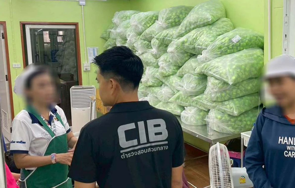 ปคบ. ทลายโกดัง 'ยาดมปลอม' พบแหล่งผลิตเถื่อน หลัง อย. ตรวจพบปนเปื้อน