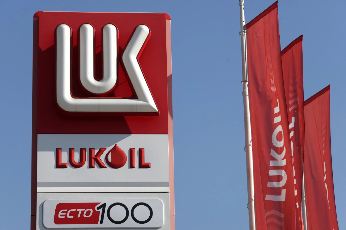 Lukoil บ.น้ำมันเบอร์ 2 รัสเซีย จ่อขายสินทรัพย์ ตปท.หลังถูกสหรัฐคว่ำบาตร
