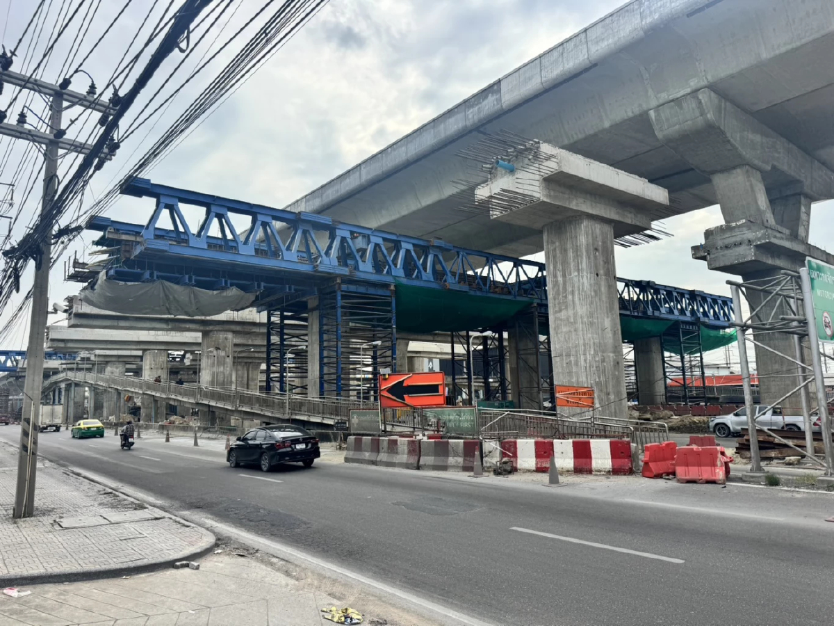 ทล. แจงคอนกรีตไหลลงถนนพระราม 2 ยันไม่ใช่การทรุดตัวของโครงสร้าง