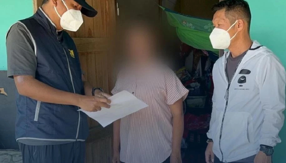 หลอกลงทุนหวยสิงคโปร์ 6 ล้าน บุกจับสาวแสบ บัญชีม้าแก๊งมิจฯออนไลน์