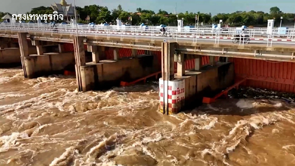 4 เขื่อนเจ้าพระยา ปริมาณน้ำ 95% ภาคใต้ฝนหนัก จับตา! เสี่ยงน้ำหลาก
