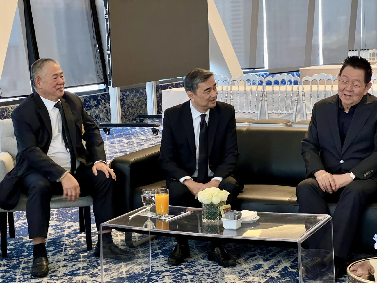 ‘อภิสิทธิ์’ แนะ 5 ข้อเสนอปลุกท่องเที่ยวไทยโตยั่งยืน ล้างธุรกิจสีเทา-ฟื้นเชื่อมั่นปลอดภัยดึงตลาดจีน