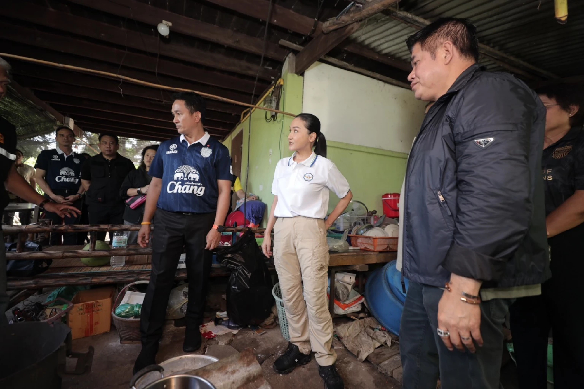 “ธรรมนัส–นฤมล”ชี้บ้านพักครูบุรีรัมย์สุดโทรม สั่งฟื้นฟูทั่วปท.