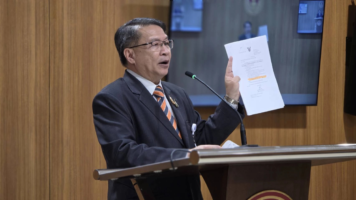 'เปรมศักดิ์' แฉ กมธ.กม.นัดประชุมด่วน ส่อสกัดร่วมวงแก้รธน.