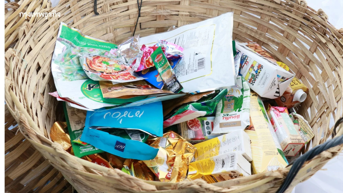 แยกขยะแล้วไปไหน? บทพิสูจน์ 'ไม่เทรวม' ลดขยะฝังกลบ ยกระดับชีวิตชุมชน