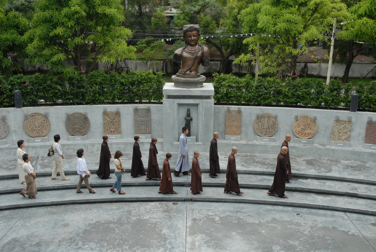 สวนพักใจในกรุงเทพ สุนทรียะที่มีต้นไม้ใหญ่ให้พิงหลัง