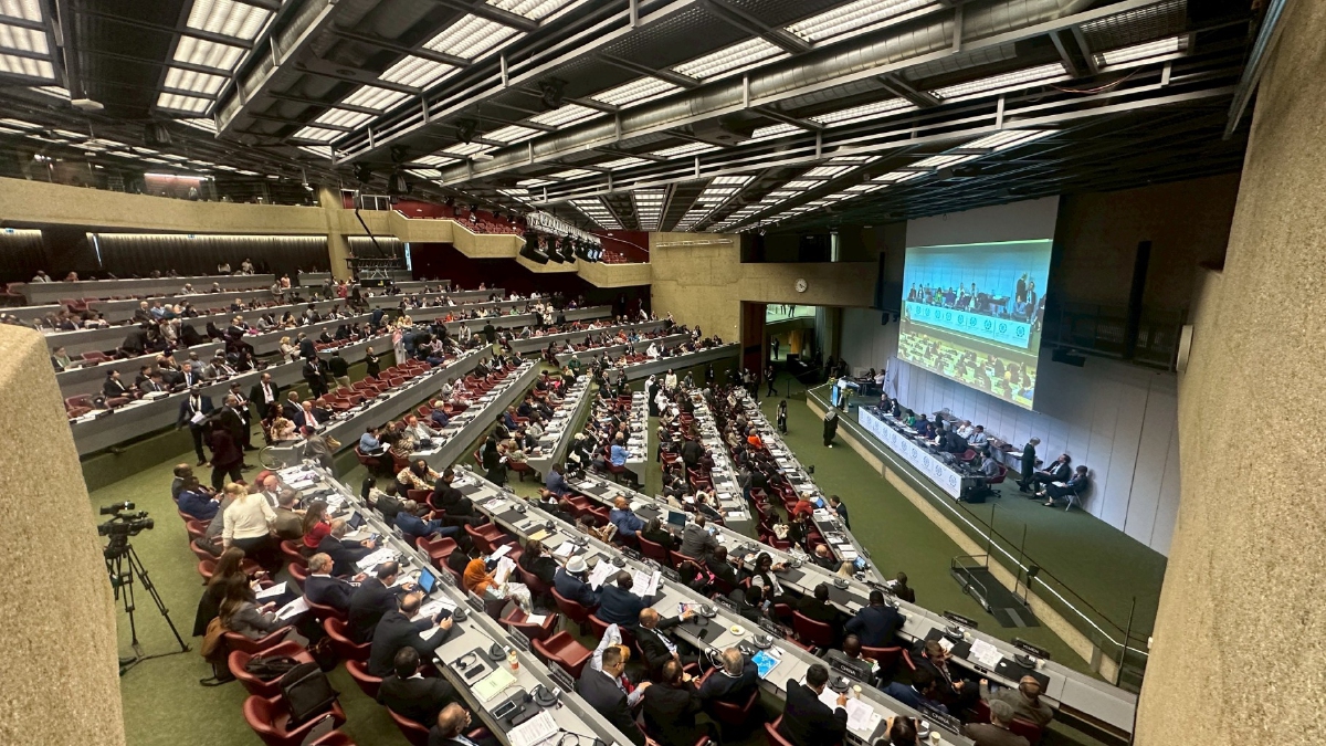 .วงประชุม IPU รับรอง ร่างมติปราบอาชญากรรมข้ามชาติของ รัฐสภาไทย.