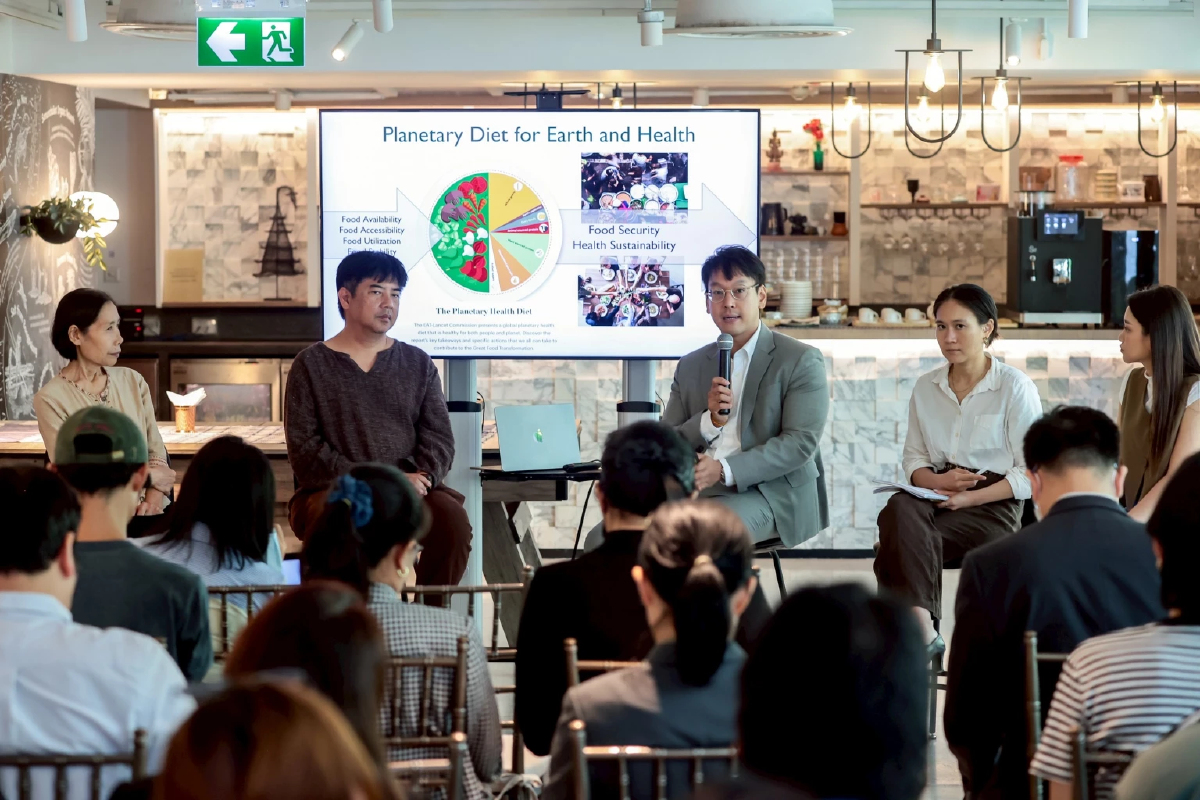 จากมื้ออาหารสู่การรักษ์โลก: ความมั่นคงทางอาหารจากสองมือและหนึ่งจานของทุกคน