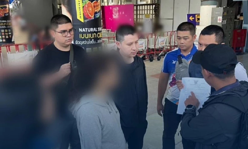 บุกจับสาวแสบ 5 หมายจับ คดีเปิดบัญชีรับเงินคอลเซ็นเตอร์-ฟอกเงิน