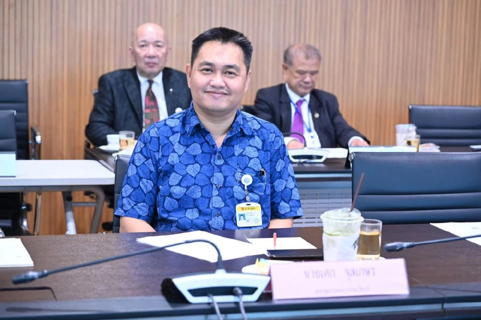 'กมธ.กฎหมาย' สละสิทธิส่ง ตัวแทนร่วมกมธ.แก้รธน. ชงวิปวุฒิหาคนแทน