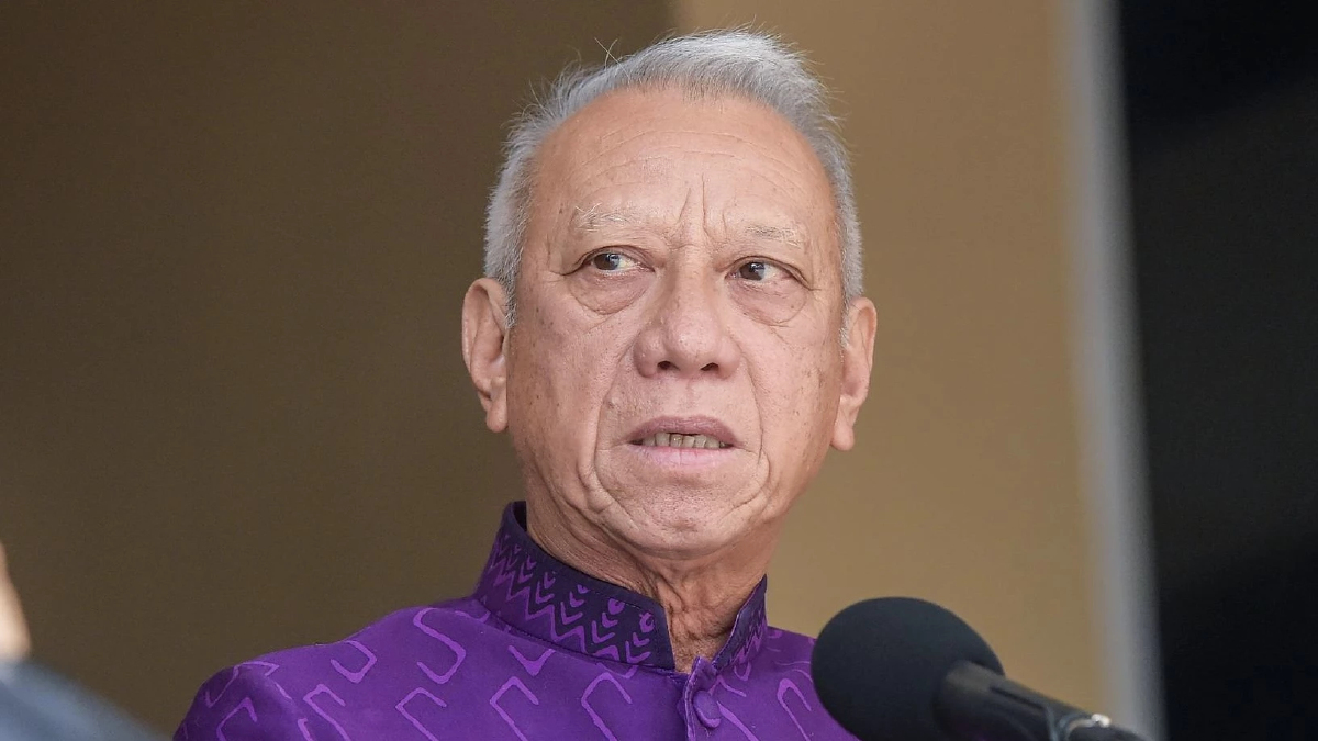 ‘พิพัฒน์’ มั่นใจ ดีล ‘ปชป.’ ซบ ‘ภท.’ ไม่เปลี่ยน แม้ ‘อภิสิทธิ์’ คัมแบ็ค