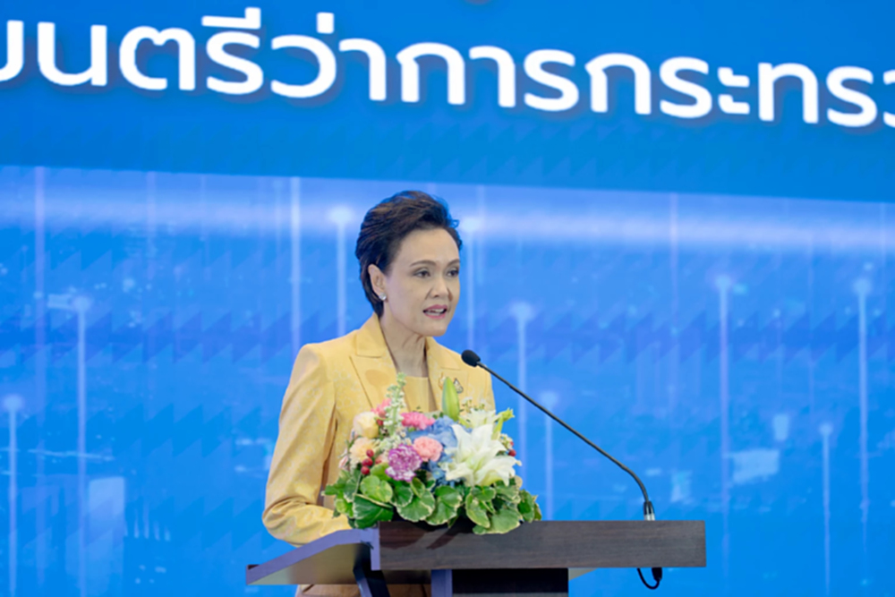 “พาณิชย์” ผนึกห้างท้องถิ่นทั่วประเทศ ลดราคาสินค้า รับ “คนละครึ่งพลัส”