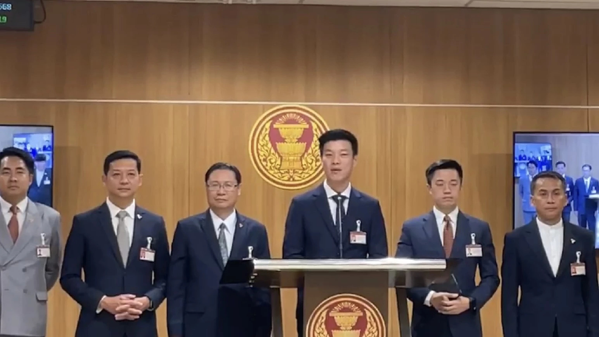 'ณัฐพงษ์' สวน'สุริยะ' มั่นใจปชน.กวาด20ล้านเสียง250ที่นั่งสส.