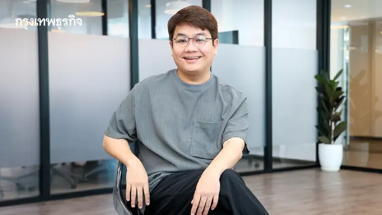 กิ่งก้านใหม่ของ 'ไกลบ้าน': คุยกับ 'ฟาโรส' เรื่องสำนักพิมพ์และคอมิกส์เล่มแรก