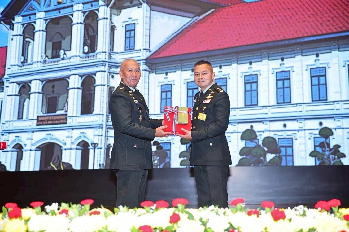 อัปเดตสถานะใหม่ 'แม่ทัพกุ้ง' ที่ปรึกษาด้านความมั่นคง ผบ.ทบ.