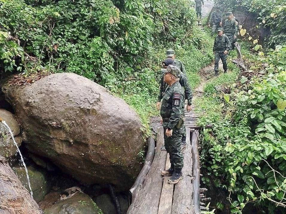 มทภ.2 บำรุงขวัญกำลังพล ป้องอธิปไตยชายแดนไทย-กัมพูชา ย้ำ รอบคอบ ลดสูญเสีย