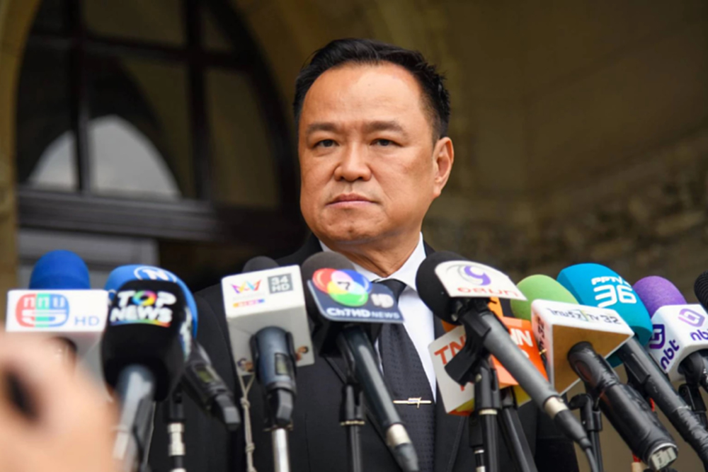 'นายกฯ' ขอปวงชนชาวไทย ร่วมถวายกำลังใจ'ในหลวง'และพระบรมวงศานุวงศ์