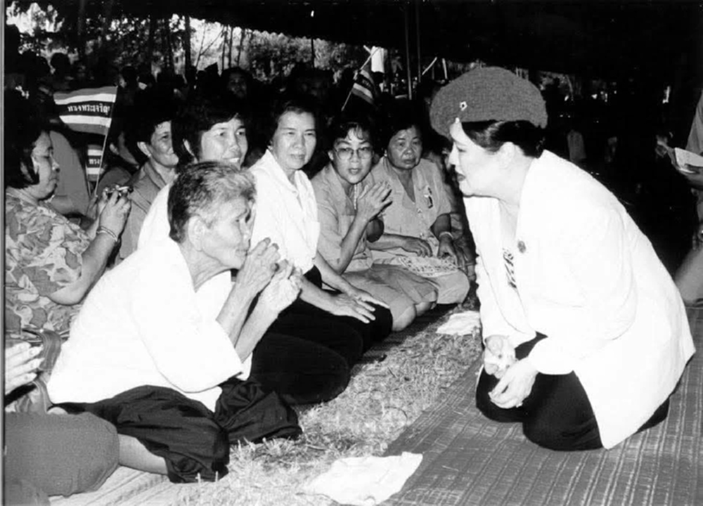 ประกาศสํานักนายกฯ ไว้อาลัย 'พระพันปีหลวง' งด หรือ ลด รื่นเริง - คอนเสิร์ต 30 วัน