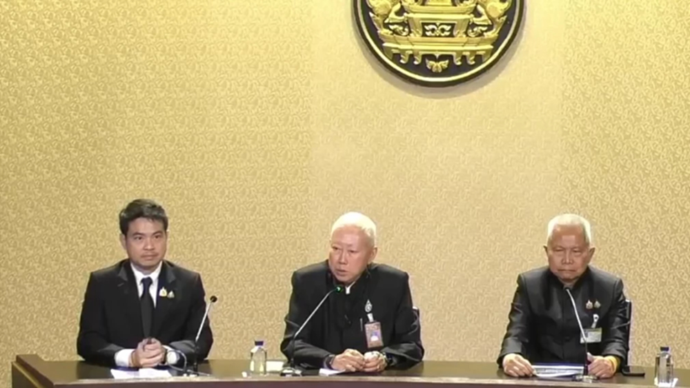 รัฐบาล ตั้ง 8 คกก.จัดพระราชพิธี ‘บวรศักดิ์’ แนะพรรคการเมือง ดูกาลเทศะ