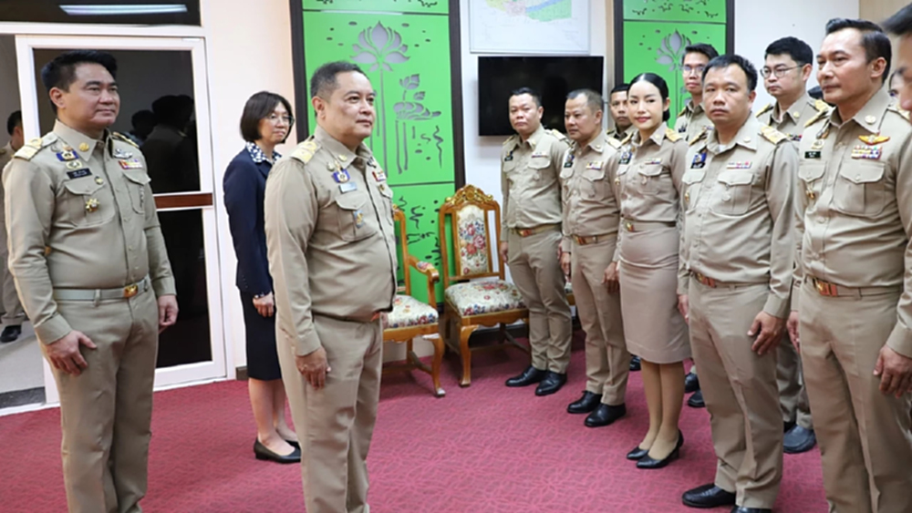 ประกาศ 9 ข้อ ผู้ว่าฯปทุมธานีคนใหม่ ปฏิบัติหน้าที่วันแรก