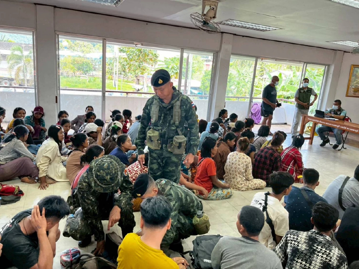 กกล.สุรสีห์ รวบแรงงานเมียนมา 162 ชีวิต ค่าหัวพุ่ง 6.5 หมื่น