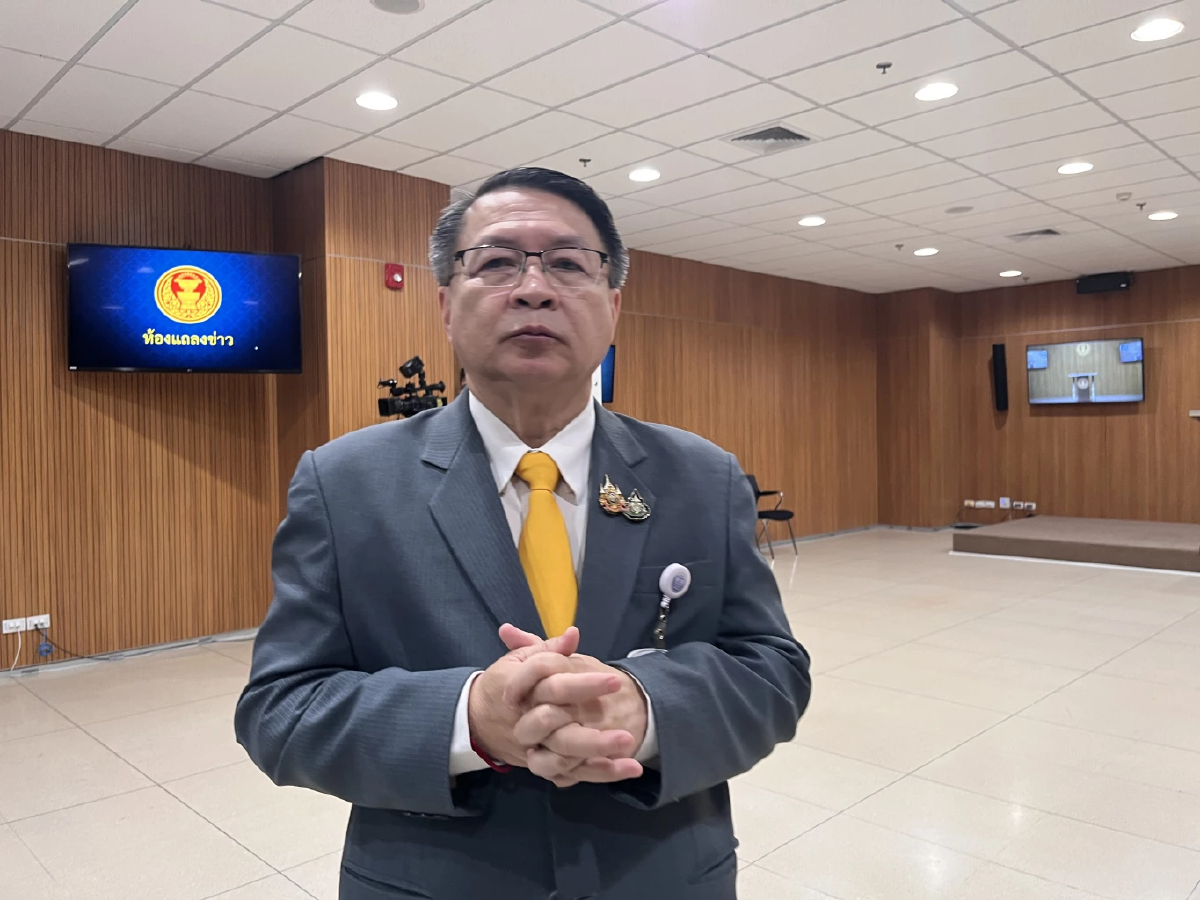 'เปรมศักดิ์' โวย 'ไชยชนก' เบี้ยวตอบกระทู้ ชงกมธ.สอบ ปมสินบน40ล้าน