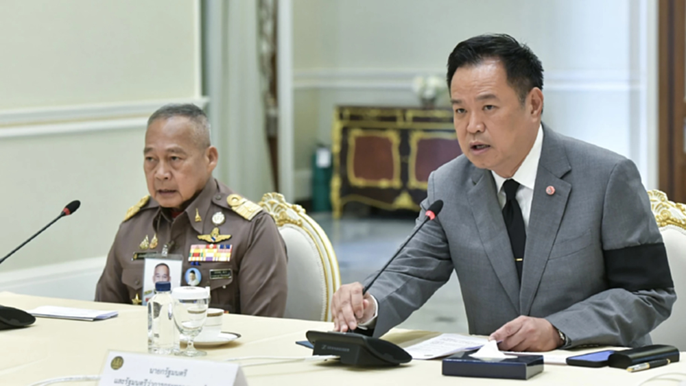 ‘ราชเลขาฯในพระองค์’ ร่วมประชุม อนุทิน แก้น้ำท่วม ‘ในหลวง’ ทรงห่วง ปชช.