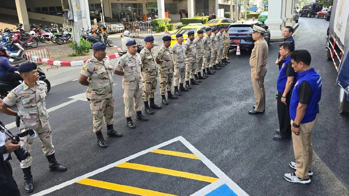 อัปเดต ระดมพล อส. ทั่วประเทศ ช่วยเหลือฟื้นฟูหาดใหญ่น้ำท่วม
