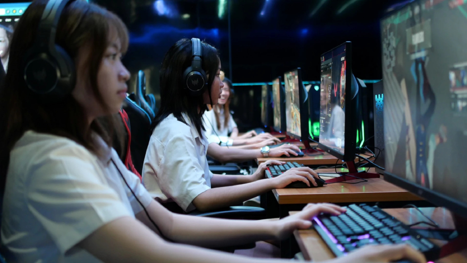 ทรูบิสิเนส ผนึก ม.รังสิต สร้างต้นแบบ “มหาวิทยาลัย 24 ชั่วโมง” ปูพรม Private Wi-Fi ทั่วพื้นที่