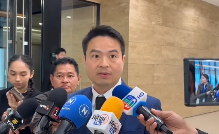 'ภราดร' บอก ปมยื่นญัตติซักฟอก มีผลกระทบต่อการ 'แก้รธน.'