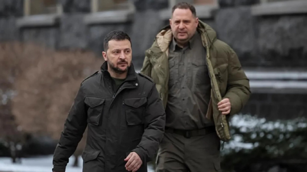 หัวหน้าเจรจาสันติภาพฯ ฝ่ายยูเครน ลาออก หลัง ตร.ปราบทุจริตบุกบ้าน