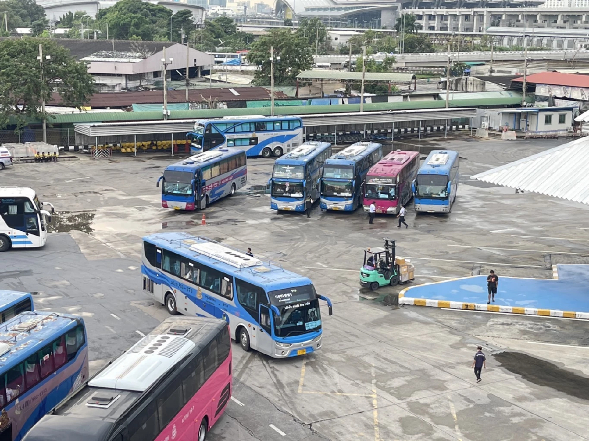 บขส. เผยยอดจองตั๋วปีใหม่พุ่ง 15 - 20% คาดประชาชนเดินรถ 1.2 แสนคนต่อวัน