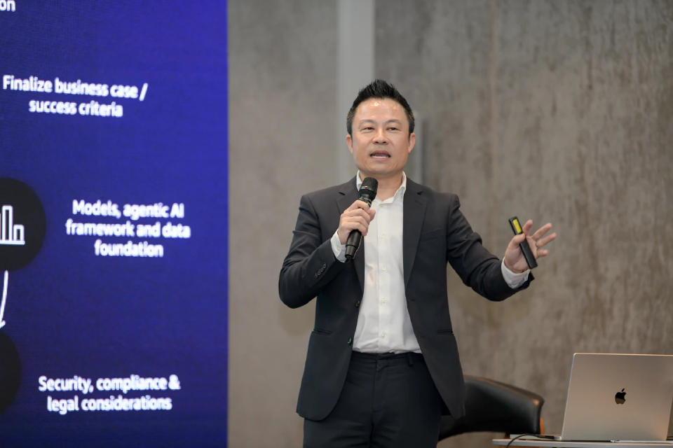 AWS ชี้ ‘ข้อมูลไม่ดี-เป้าหมายไม่ชัด’ หลุมพรางที่ทำให้องค์กรไทยพังกับเอไอ