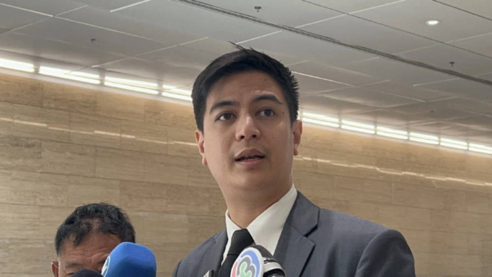 'พริษฐ์' ปัดใช้กมธ.แก้รธน. คุมกลไกแก้รธน. ตามธง 'ปชน.'