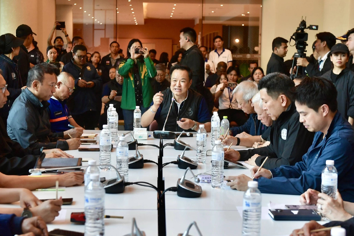 อนุทิน ขอเว้นระเบียบ ให้ ผู้เช่าเหยื่อน้ำท่วม ได้สิทธิช่วยเหลือ