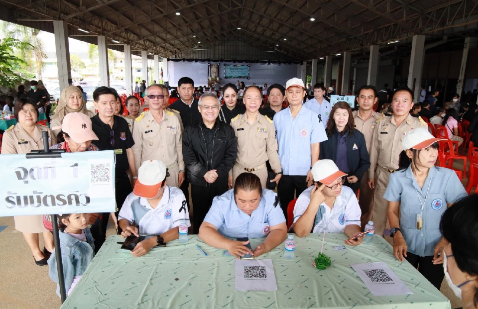 ประธานที่ปรึกษา รมว.แรงงาน ร่วมงาน คิกออฟ รณรงค์ฉีดวัคซีนไข้หวัดใหญ่