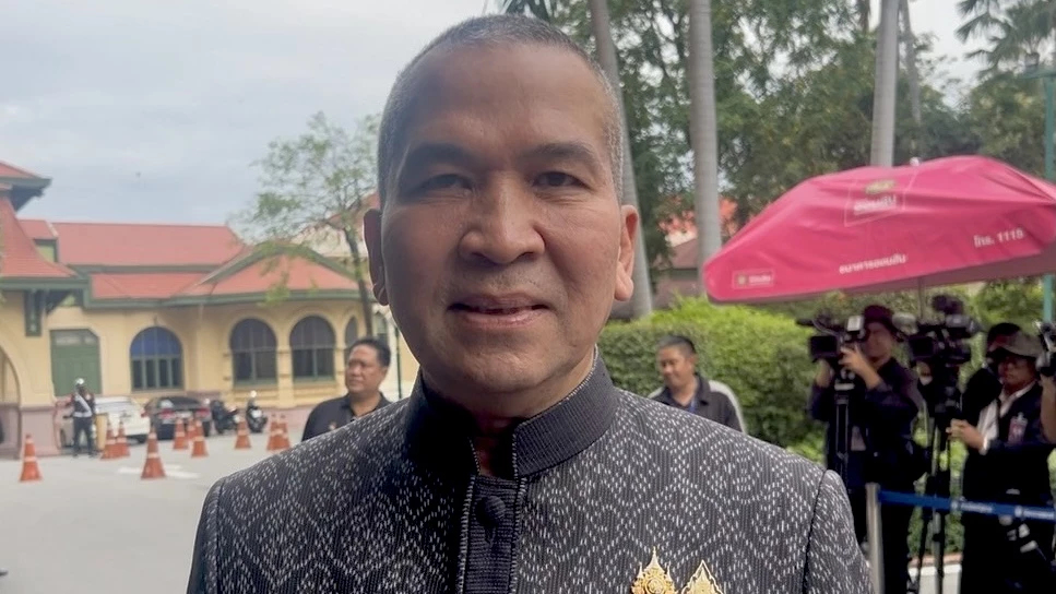 ‘รุทธพล’ เผย ไม่รู้ ‘ทักษิณ’ ติดคดีอื่น จะได้สิทธิ์ ‘พักโทษ’ หรือไม่