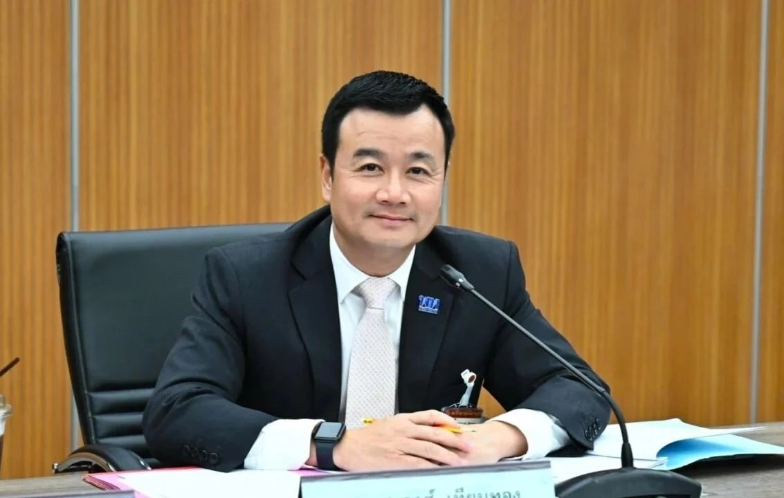 บ้านใหญ่ ‘อัศวเหม’ จ่อซบ 'เพื่อไทย' 'สรวงศ์' เผยอาจเปิดตัว 7 พ.ย.