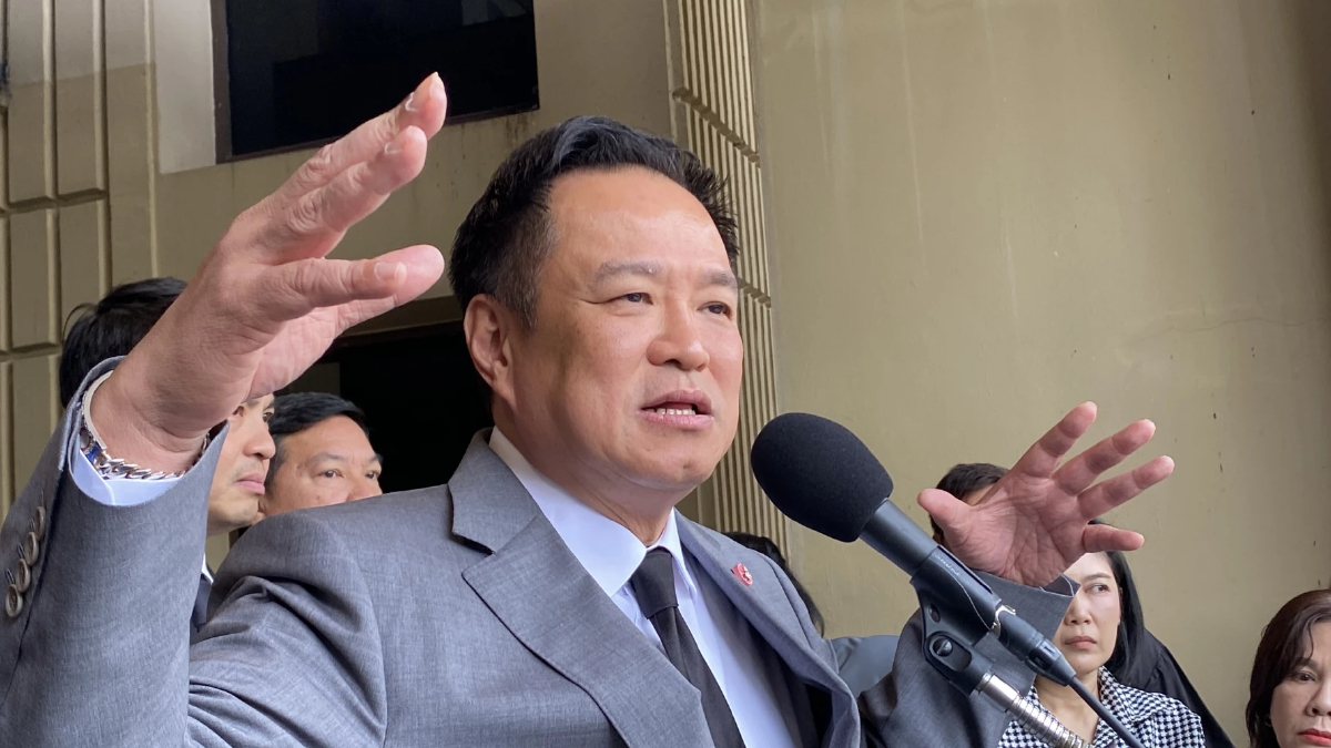 ‘อนุทิน’ ลั่น รัฐบาลไม่ช้าช่วย ‘น้ำท่วมหาดใหญ่’ รับ ไม่มีเดตไลน์ อพยพ ปชช.