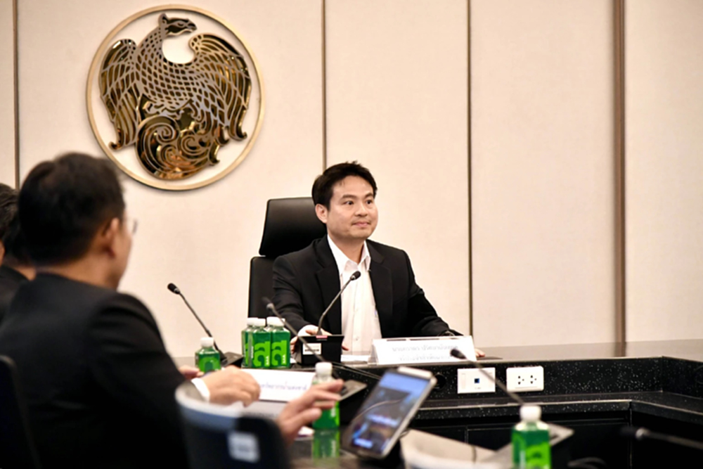 'ภารดร' เร่งดันงบกระตุ้นเศรษฐกิจลงระบบเศรษฐกิจ เบิกจ่ายแล้วกว่า 5.7 หมื่นล้าน