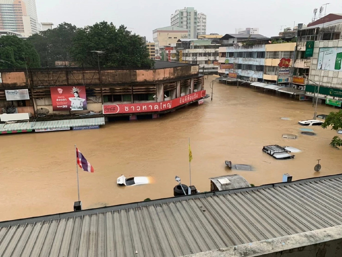 รฟท. ปรับเส้นทาง - งดเดินรถ 22 ขบวน หลังน้ำท่วมทางรถไฟสายใต้