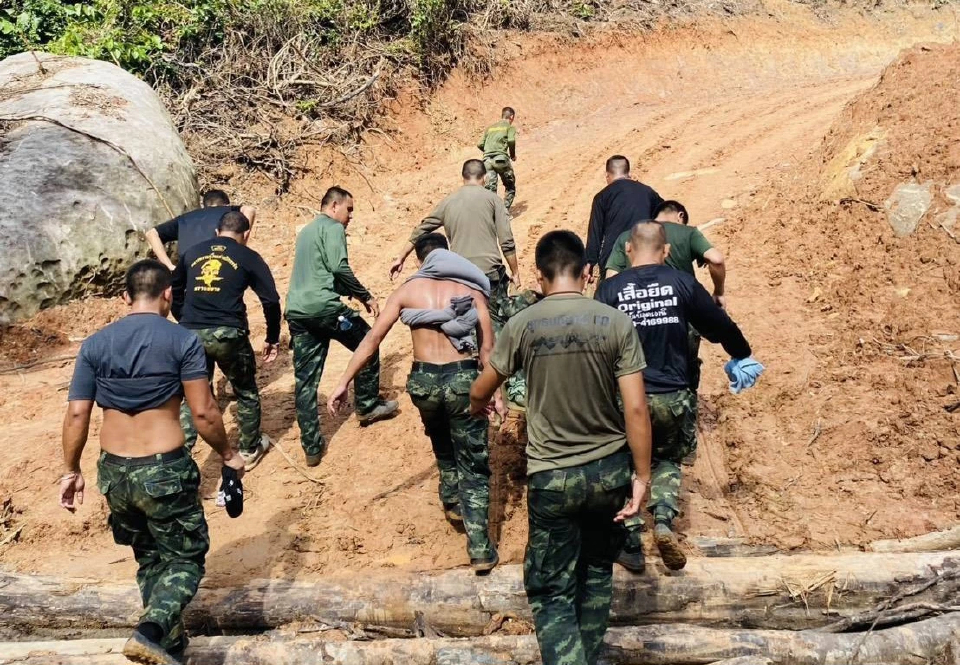 ทบ. ยืนยัน ทหารเหยียบกับระเบิด เจ็บ 2 นาย ข้อเท้าขวาขาด 1 นาย แน่นหน้าอก 1