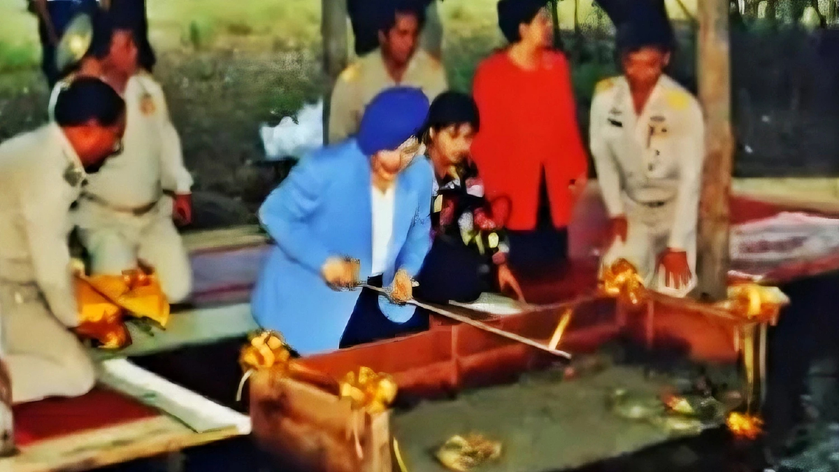 "วนอุทยานปราณบุรี" ผืนป่าชายเลนใต้ร่มพระบารมี "สมเด็จพระพันปีหลวง"